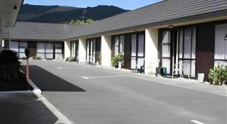 Oxford Court Motel - 3