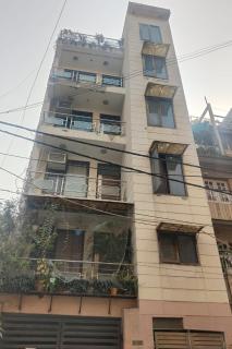 Metrolink Apartment & Suites-East of Kailash - 4