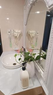 Nam Lý sơn thịnh hotel - 4