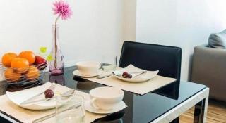 The Violin - Sriracha - 4