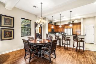 Tropical Villa wBeach Club Access Quiet LocationBikes and Beach GearWalk to Restaurants - 8