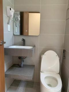 The De Lustora Hotel & Apartment - District 1, HCM - 3