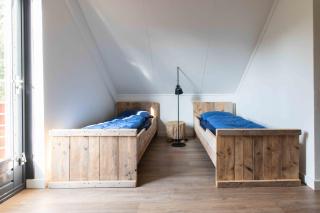 Newly refreshed Family-Stay for 7 by the Lake - 6