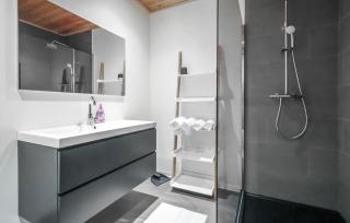 2 Bedroom Lovely Apartment In Hermagor - 0