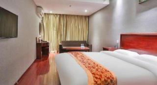 GreenTree Inn Suzhou Shihu Suli Road Express Hotel - 4
