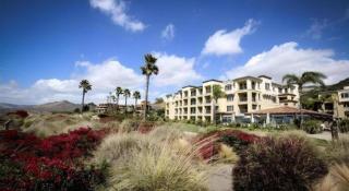 Dolphin Bay Resort and Spa - 3