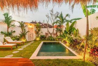 New 1BR Villa Izia Cozy Tropical Retreat with Pool - 1