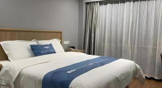 GreenTree Inn Anhui Yaohai District MingGuang Road Bus Station Express Hotel - 1