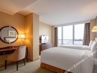 Regal Plaza Hotel & Residence Waigaoqiao - 9