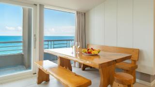 Gangneung Haerang Pension - 5