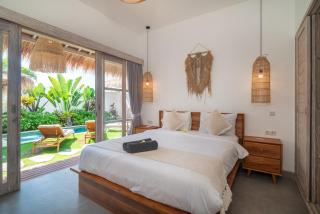 NEW 3BR Fleur De Vie Tranquility Villa in Seminyak - 4