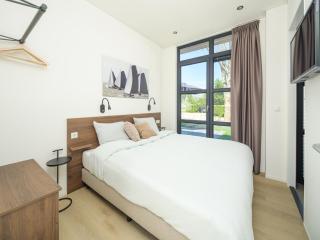 MarinaPark Beach Resort Soal - 4