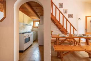 Relaxing apartment with outdoor dining - 3