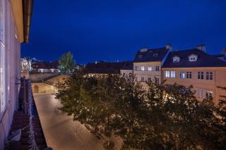 Hotel At the Golden Scissors - Praga - 3