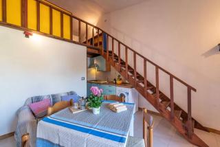 Cozy apartment with furnished patio - 8