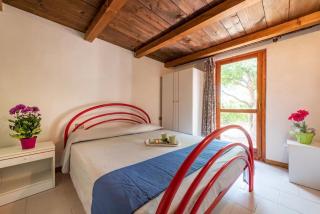 Cozy apartment with furnished patio - 2