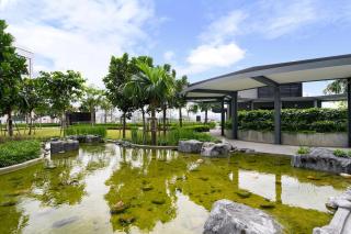 3 Bedroom Luxury Stay at Lumi Tropicana Golf Club View High Floor - 2