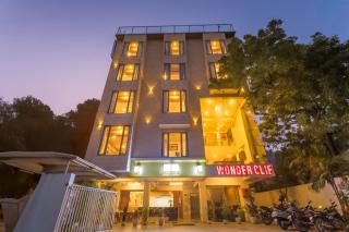 Tripli Hotels WonderCliff - 5