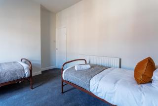 Beaconsfield Stay Family & Work Friendly - 4