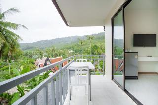 B205 Banjong Studio 3 Minutes To Nai Harn Beach - 2