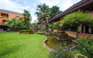 Holiday Garden Hotel - 4