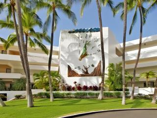 Wyndham Royal Sea Cliff Resort - 2