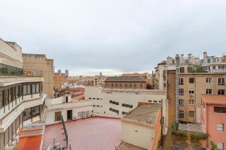 Blueground Sant Pere sea view nr Arc de Triomf BCN-220 - 4