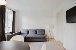 Comfortable 2 Bedroom Getaway - 2