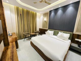 The Sterling Resort - 1