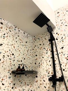 Kyiv Scandi Apartment - 1