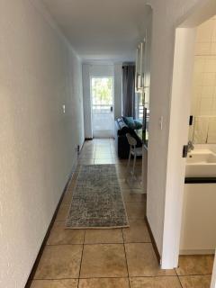 St Tropez 1 Bedroom Sandton Residence - 1