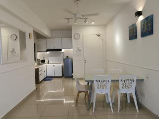 Heart of Ipoh 2BR 6pp - 7