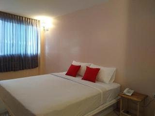 BIRD ROOM HOTEL - PRATUNAM - 1