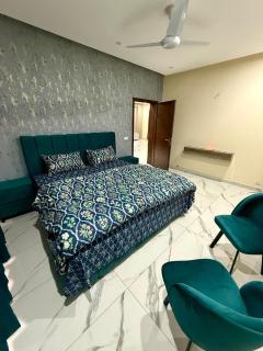 Serene 2 Bedroom Apartment in Prime Luxury Area - 1