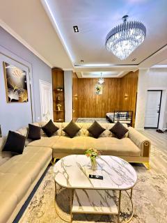 Uzbegim 44 by Royal Rentals - 9