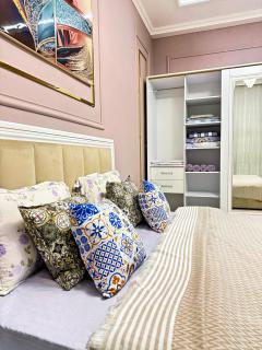 Uzbegim 44 by Royal Rentals - 2