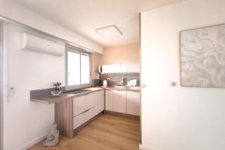 Bright studio with sea view in Ajaccio - 2