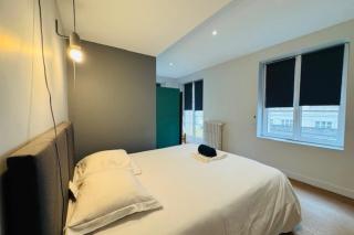 Stunning 230m with garden in the city center - 3