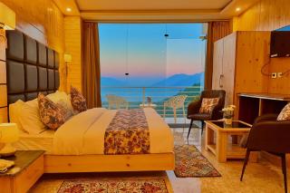 Hotel Lily Woods, Near JW Marriott Mussoorie - A Beautiful Lavish & Luxury Hotel with Mountain View Managed By Lily - 7