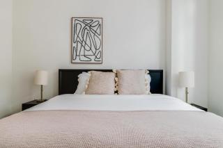 Blueground Woodmont Triangle pool nr Bethesda WDC-893 - 1