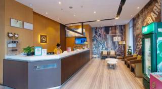 IU Hotel Zhengzhou Wenhua Road Sanquan Road Branch - 9