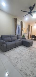 REZEKI MUEZZA 3BR2B Cozy Homestay - 3