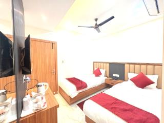 The Gonesh Hotel - 6