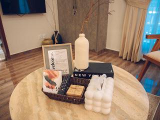 Cozy Family Stay BHK1 Bahria Paradise with WiFi, AC and Parking - 7