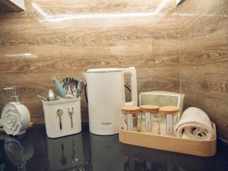 Cozy Family Stay BHK1 Bahria Paradise with WiFi, AC and Parking - 5