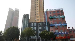 City Comfort Premier Hotel Xiaogan Anlu Railway Station Dongda Times Square - 7
