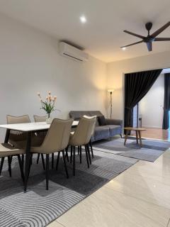 Quill Residence- Minimalist Urban Condo by Azmila - 9