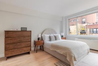 Blueground Midtown East fitness center nr UN NYC-2173 - 4