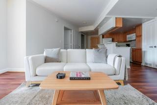 Blueground Ballston pool nr Arlington Cemetery WDC-1223 - 9