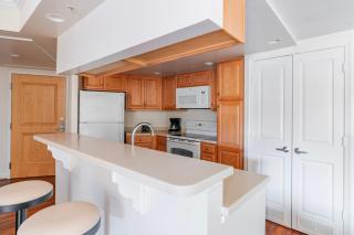 Blueground Ballston pool nr Arlington Cemetery WDC-1223 - 2